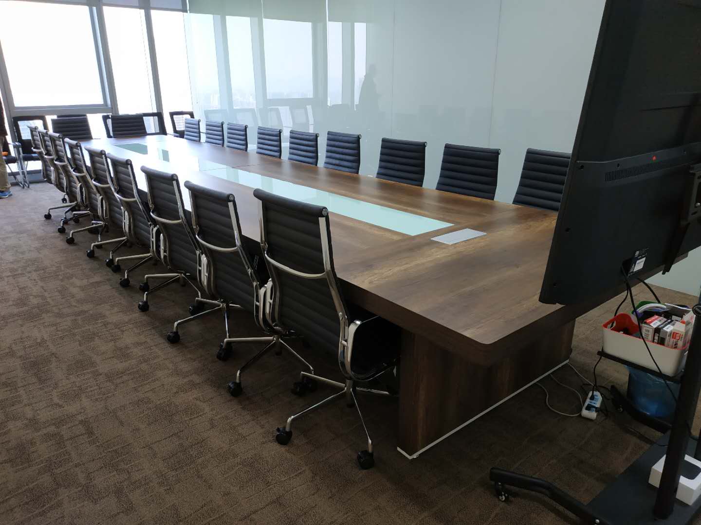 采購(gòu)辦公家具時(shí)想省事，怎樣看出是不是一站式服務(wù)？
